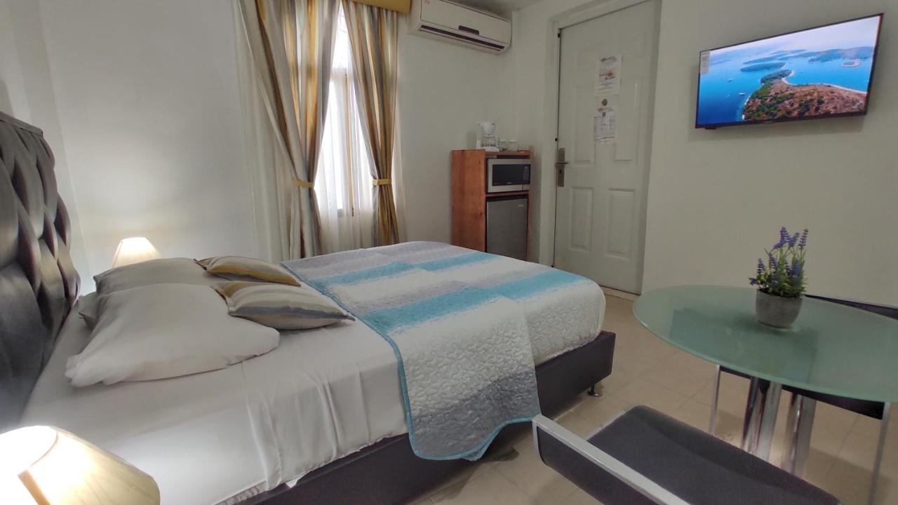 Bella Suite Frente Al Aeropuerto Катья-ла-Мар Экстерьер фото